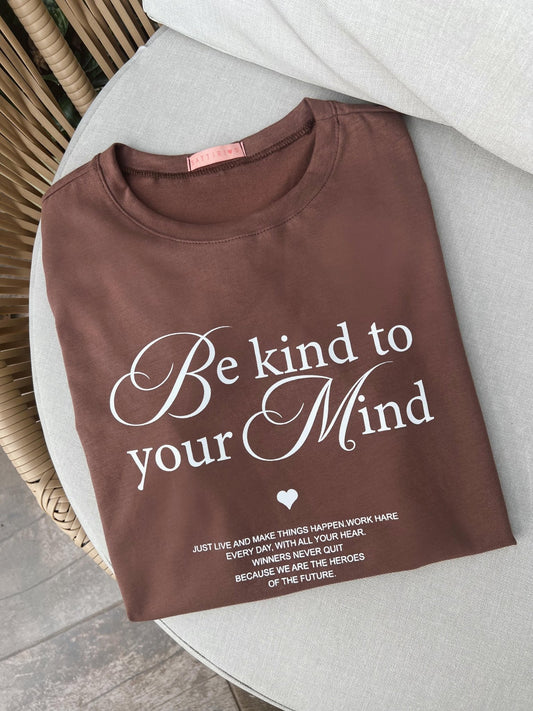 CAMISETA BE KIND CHOCOLATE