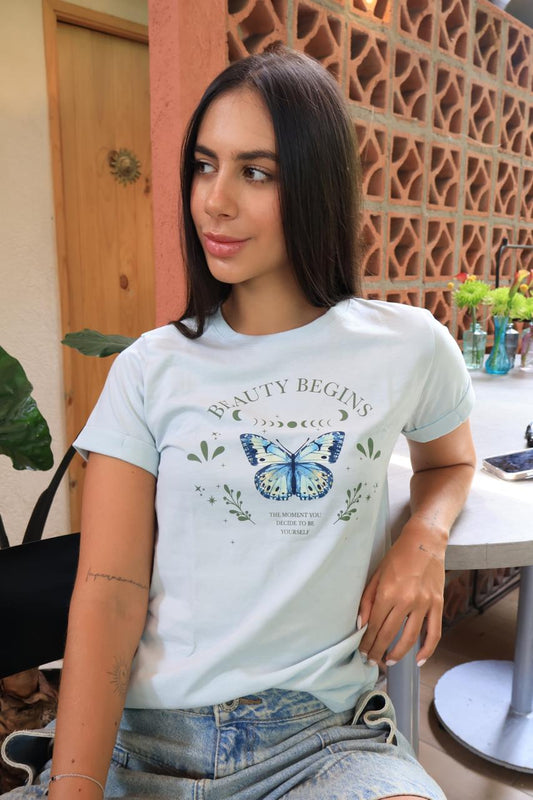 CAMISETA BEAUTY BEGINS